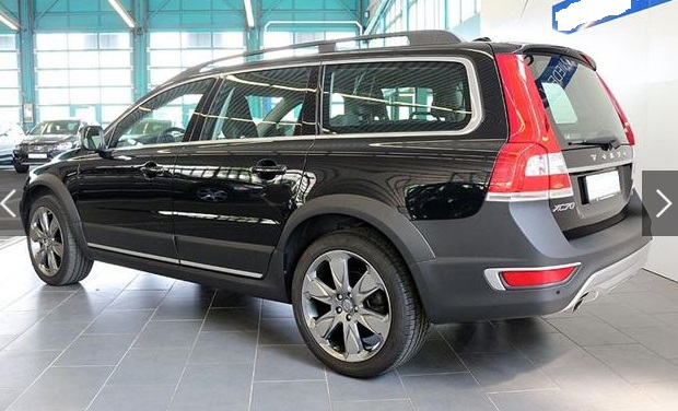 Left hand drive VOLVO XC 70 D4 AWD Leder Xenon Navi Memorys.